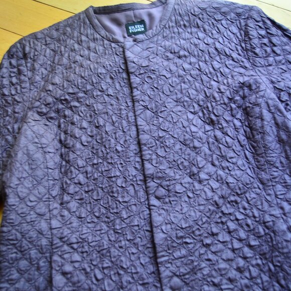 Eileen Fisher plum quilted lined 100% silk jacket W pockets Size S - Picture 3 of 15